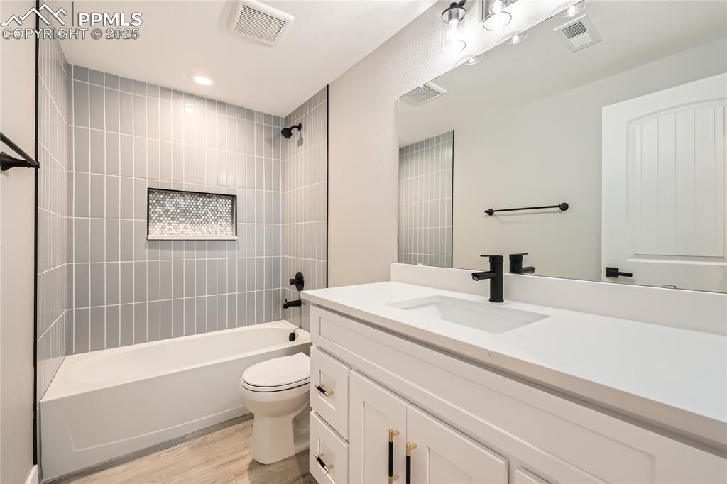1172 N Picketwire Lane Pueblo West CO 81007