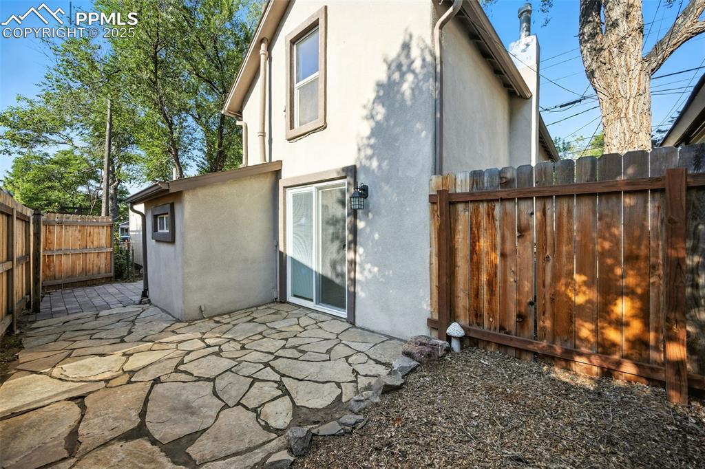 516 E Cache La Poudre Street Colorado Springs CO 80903