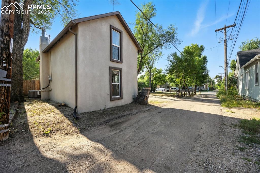 516 E Cache La Poudre Street Colorado Springs CO 80903