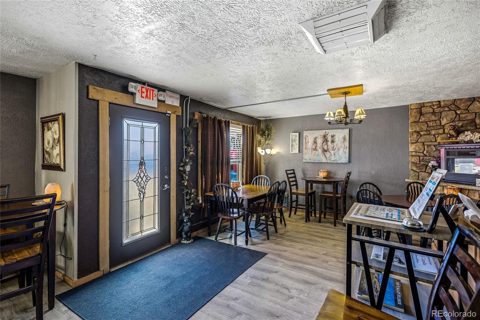 1047 N 1st Street Montrose CO 81401