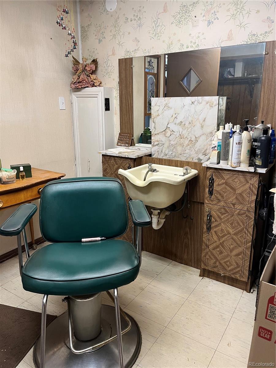 2000 W 91st Place Denver CO 80260