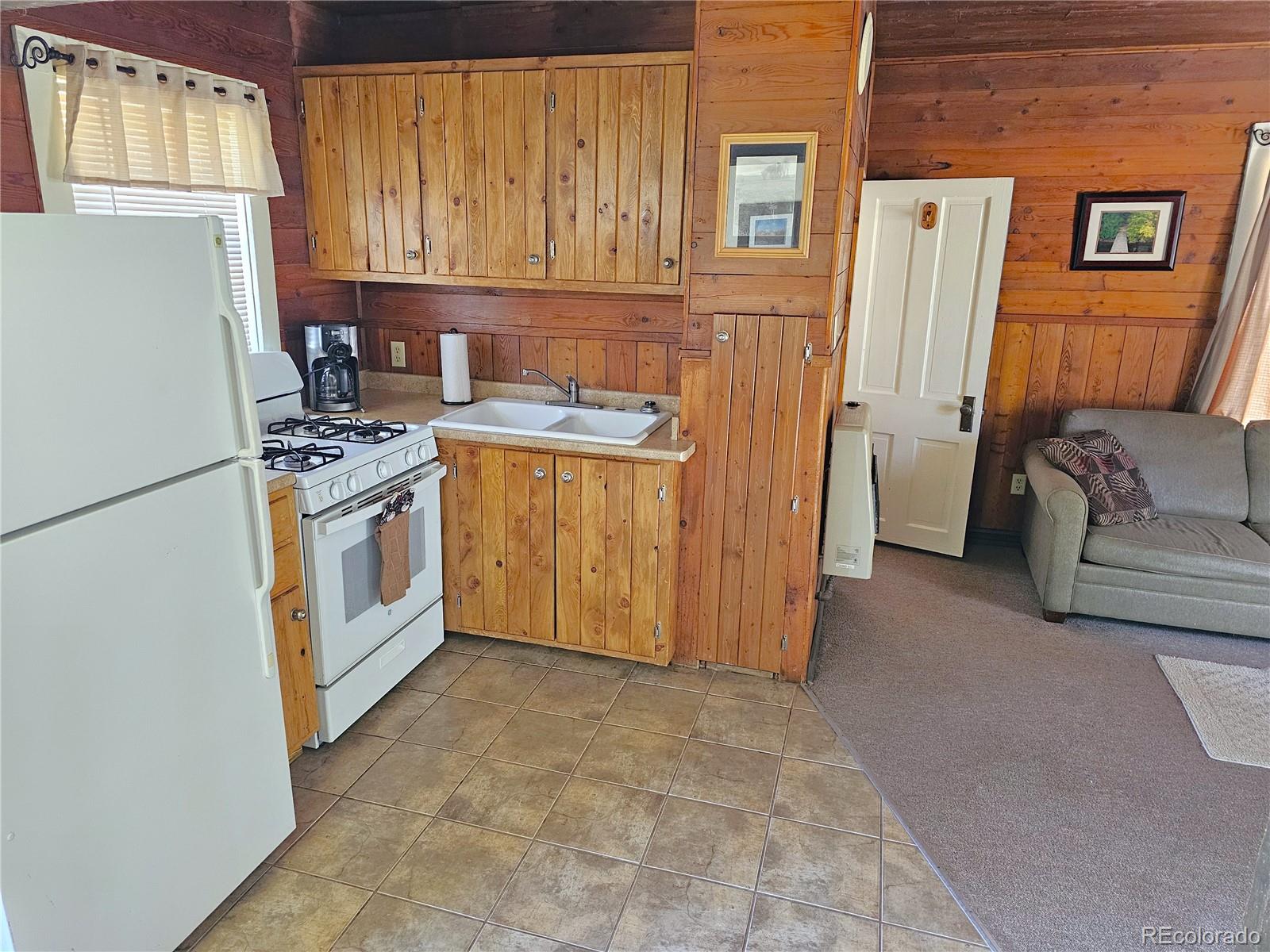 16373 W Us Highway 50 Coaldale CO 81222