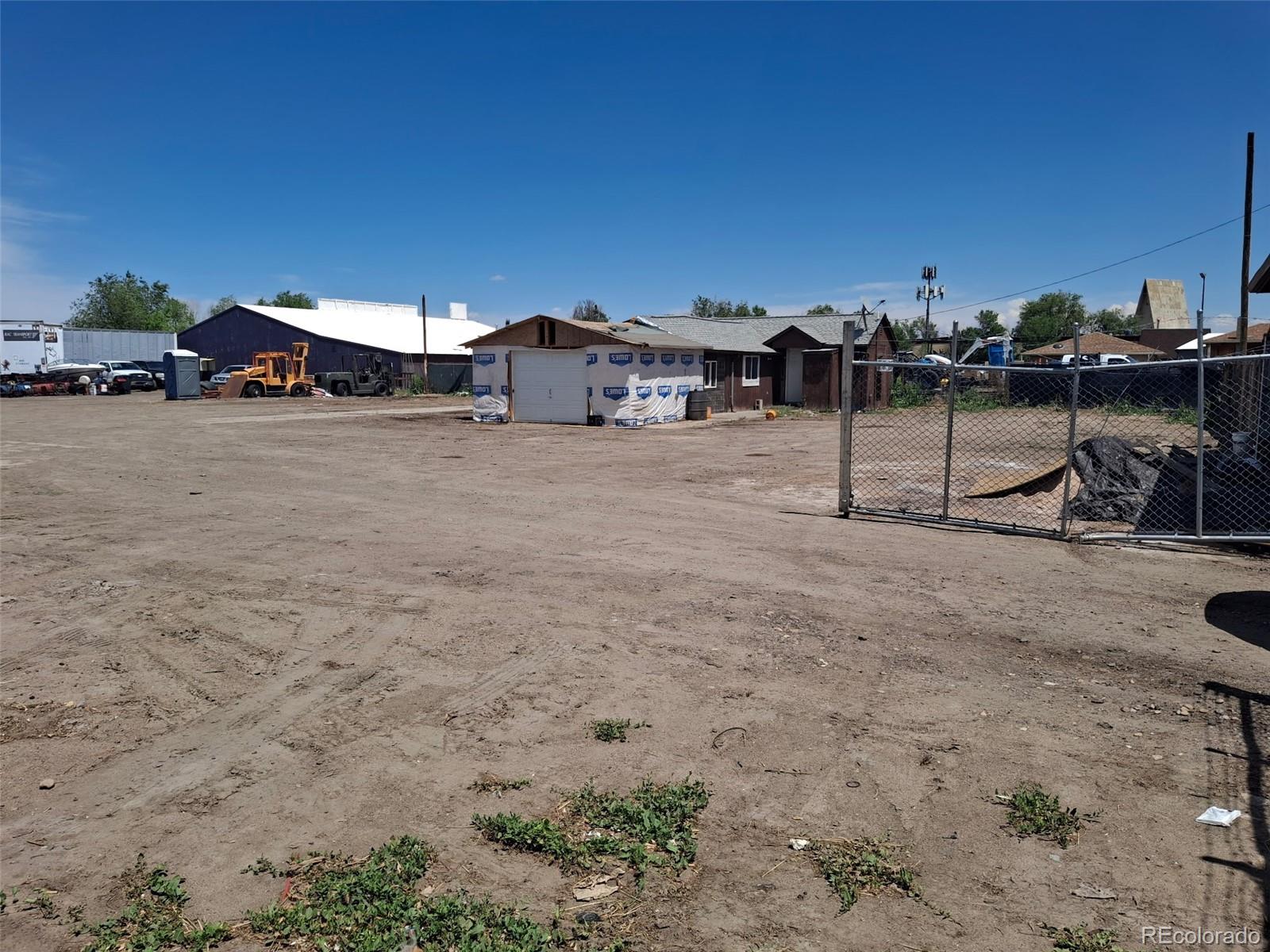 6121 E 88th Avenue Henderson CO 80640