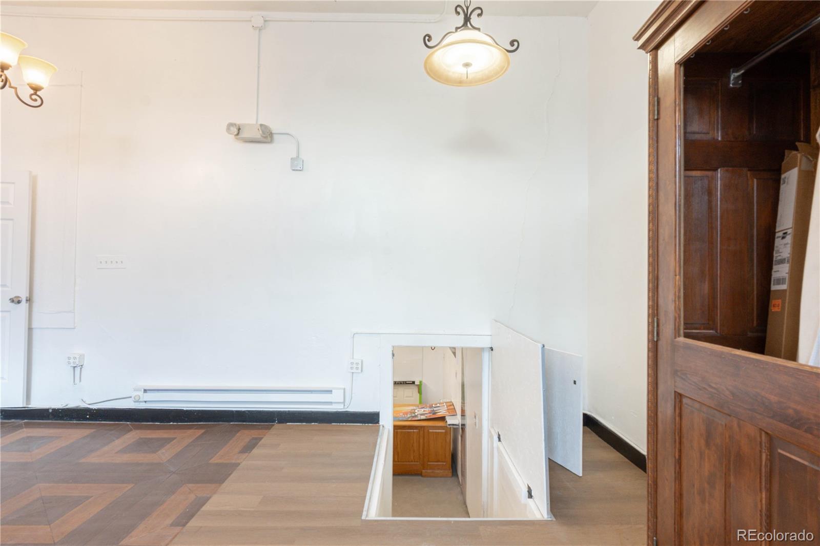 3933 W Colfax Avenue Denver CO 80204