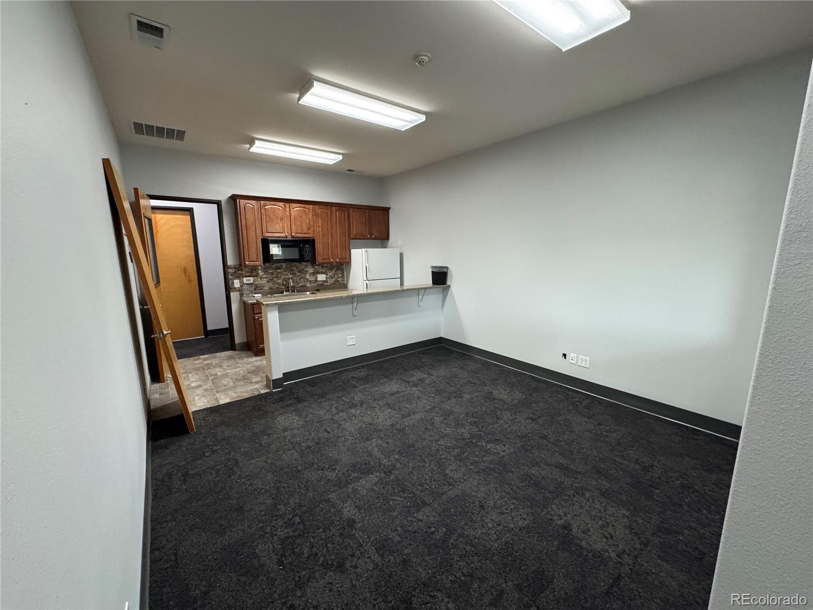 10390 Bradford Road Littleton CO 80127