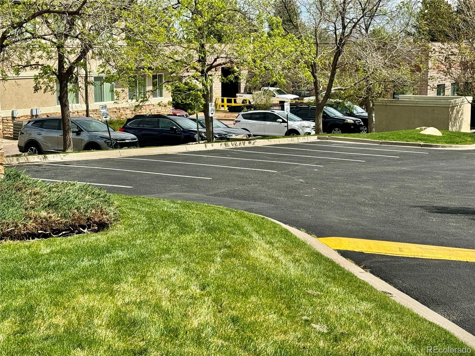 10390 Bradford Road Littleton CO 80127