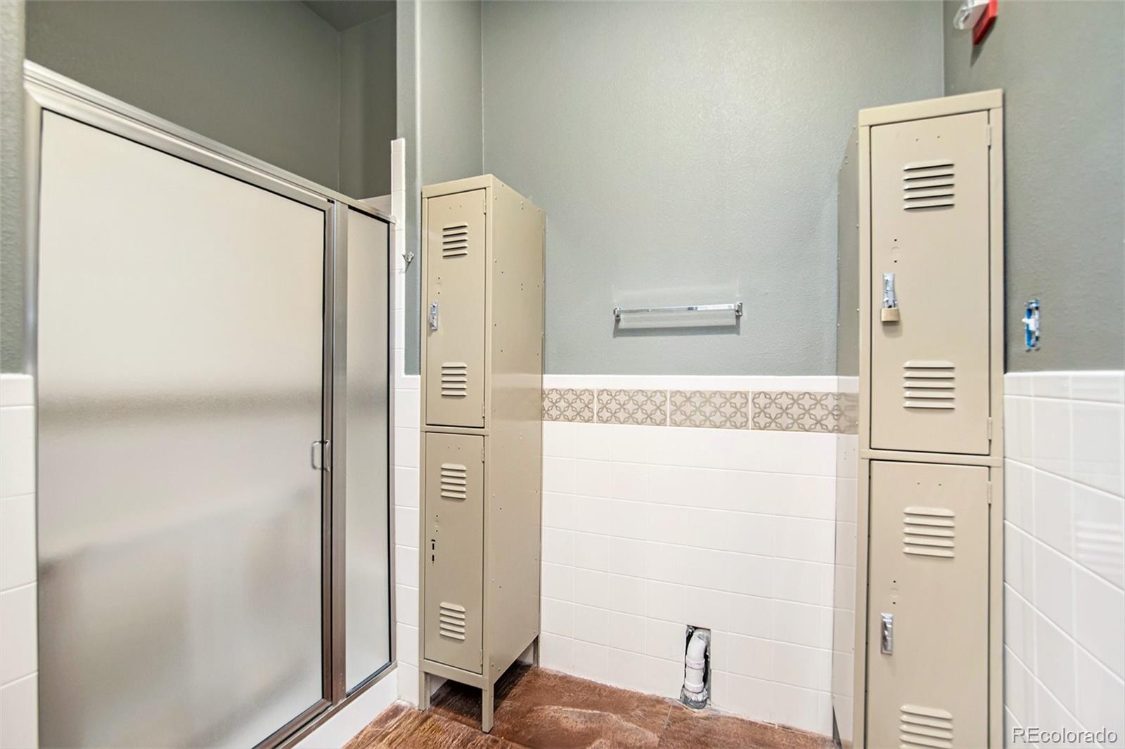 10390 Bradford Road Littleton CO 80127