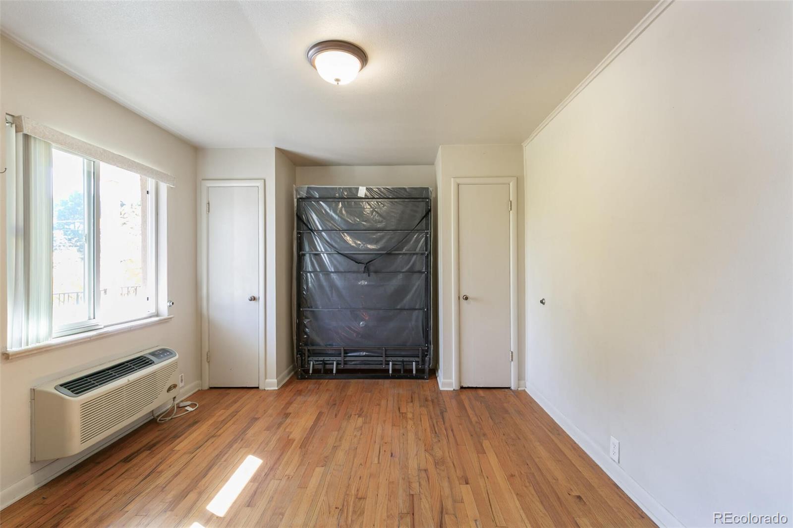 901 Jasmine Street Denver CO 80220