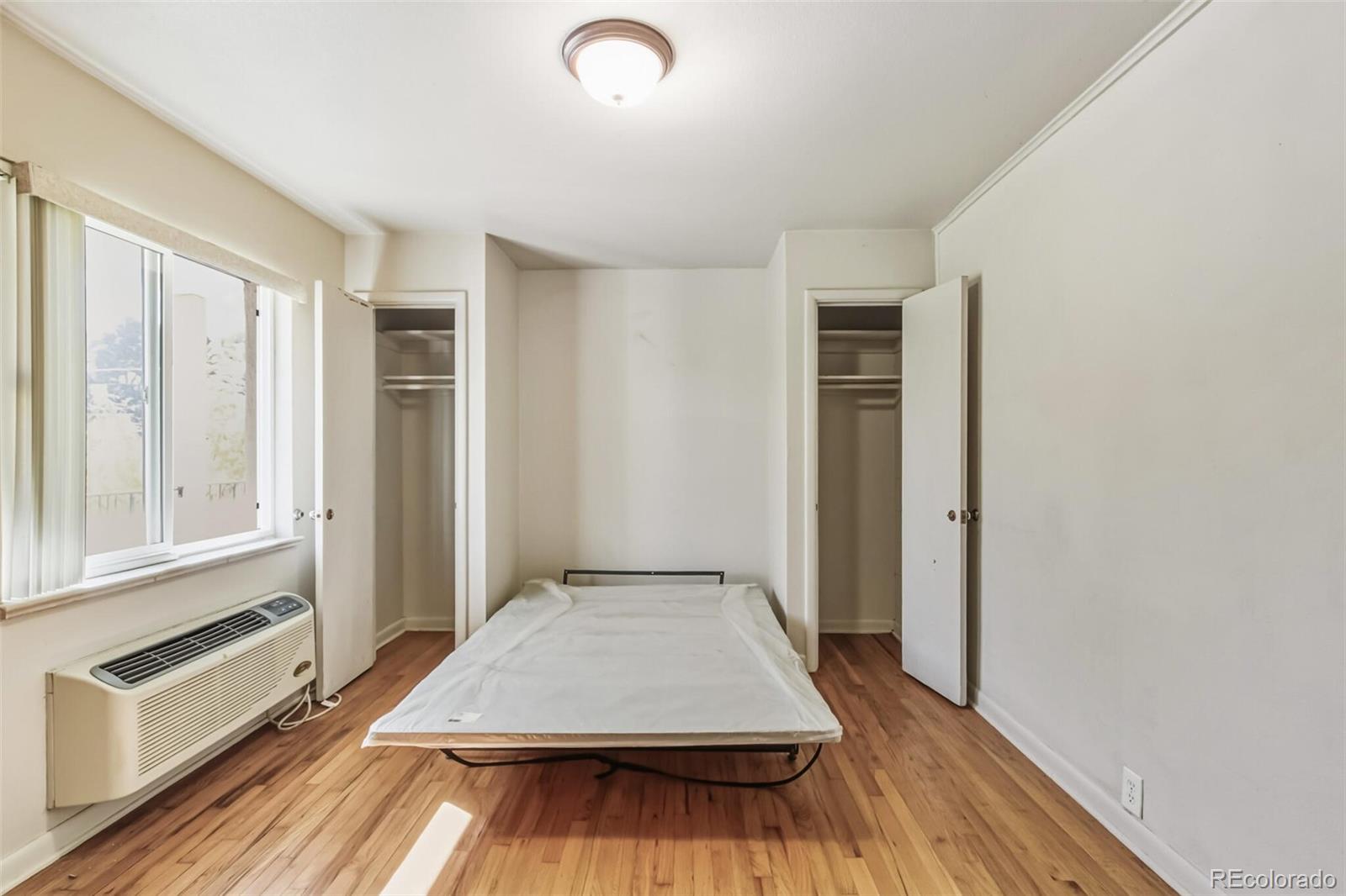 901 Jasmine Street Denver CO 80220