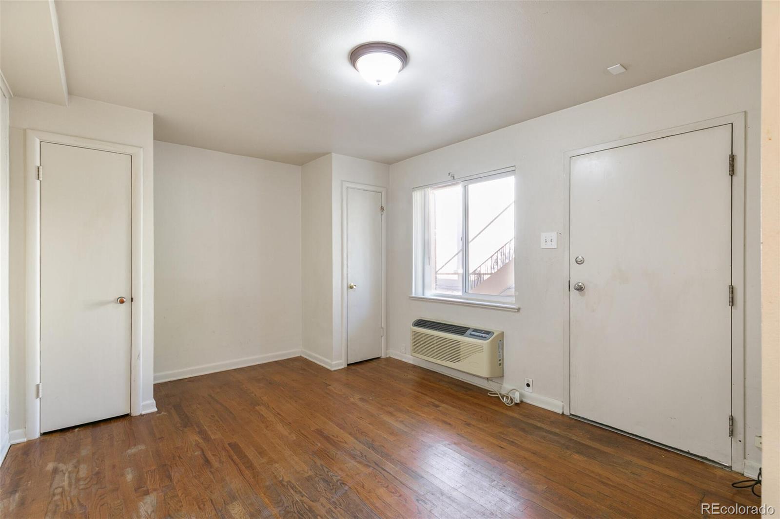 901 Jasmine Street Denver CO 80220