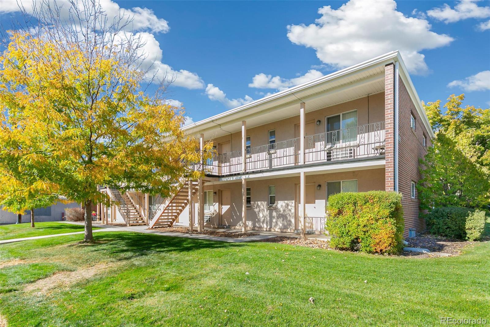 901 Jasmine Street Denver CO 80220