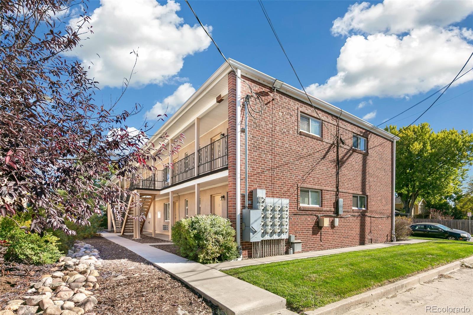 901 Jasmine Street Denver CO 80220
