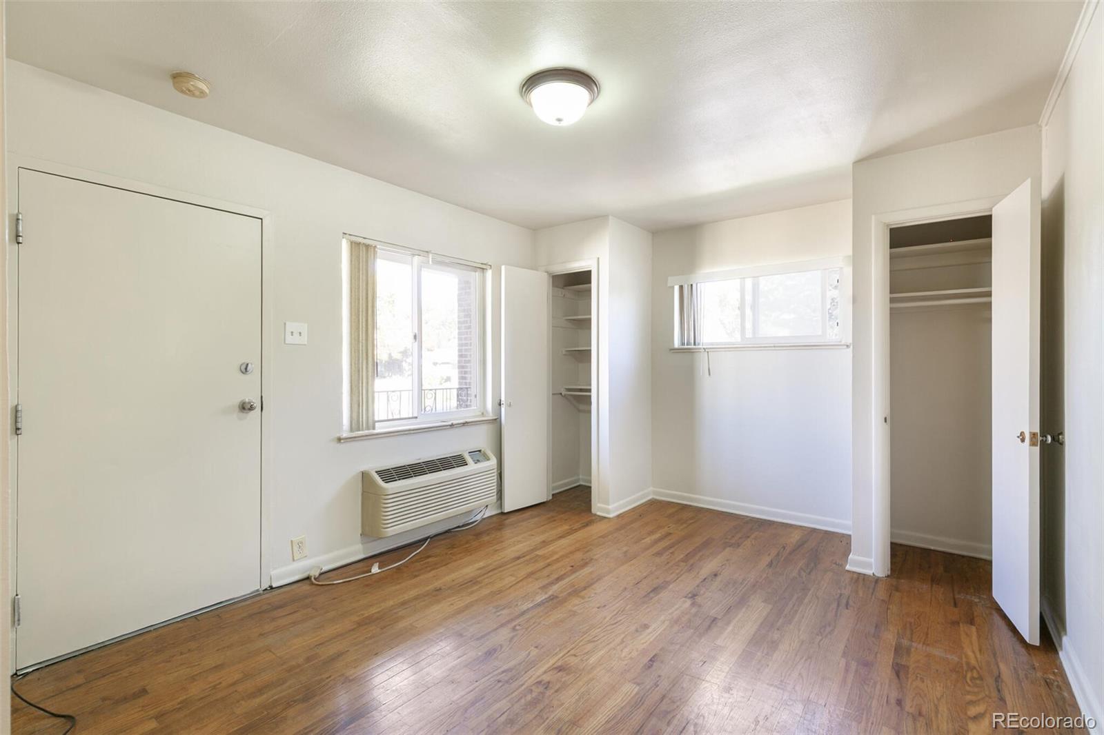 901 Jasmine Street Denver CO 80220