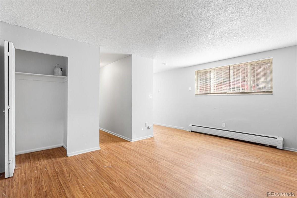 1588 Macon Street Aurora CO 80010
