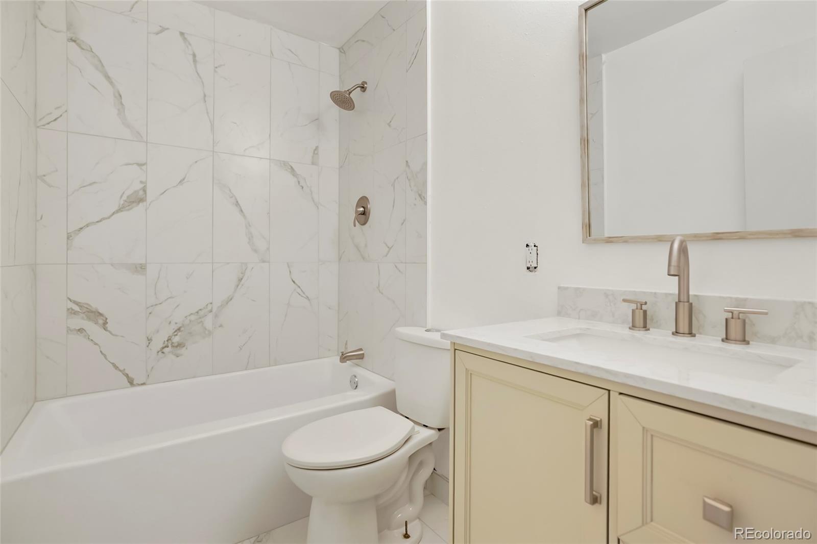 5710 S Pennsylvania Street Littleton CO 80121