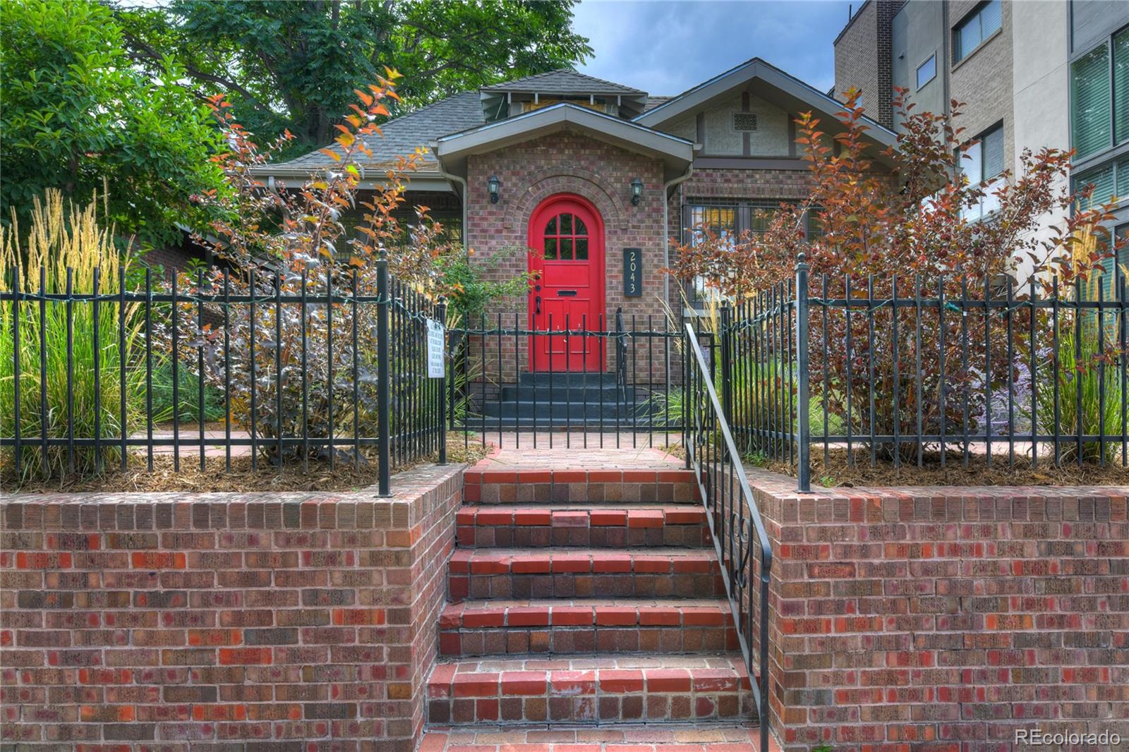 2043 York Street Denver CO 80205