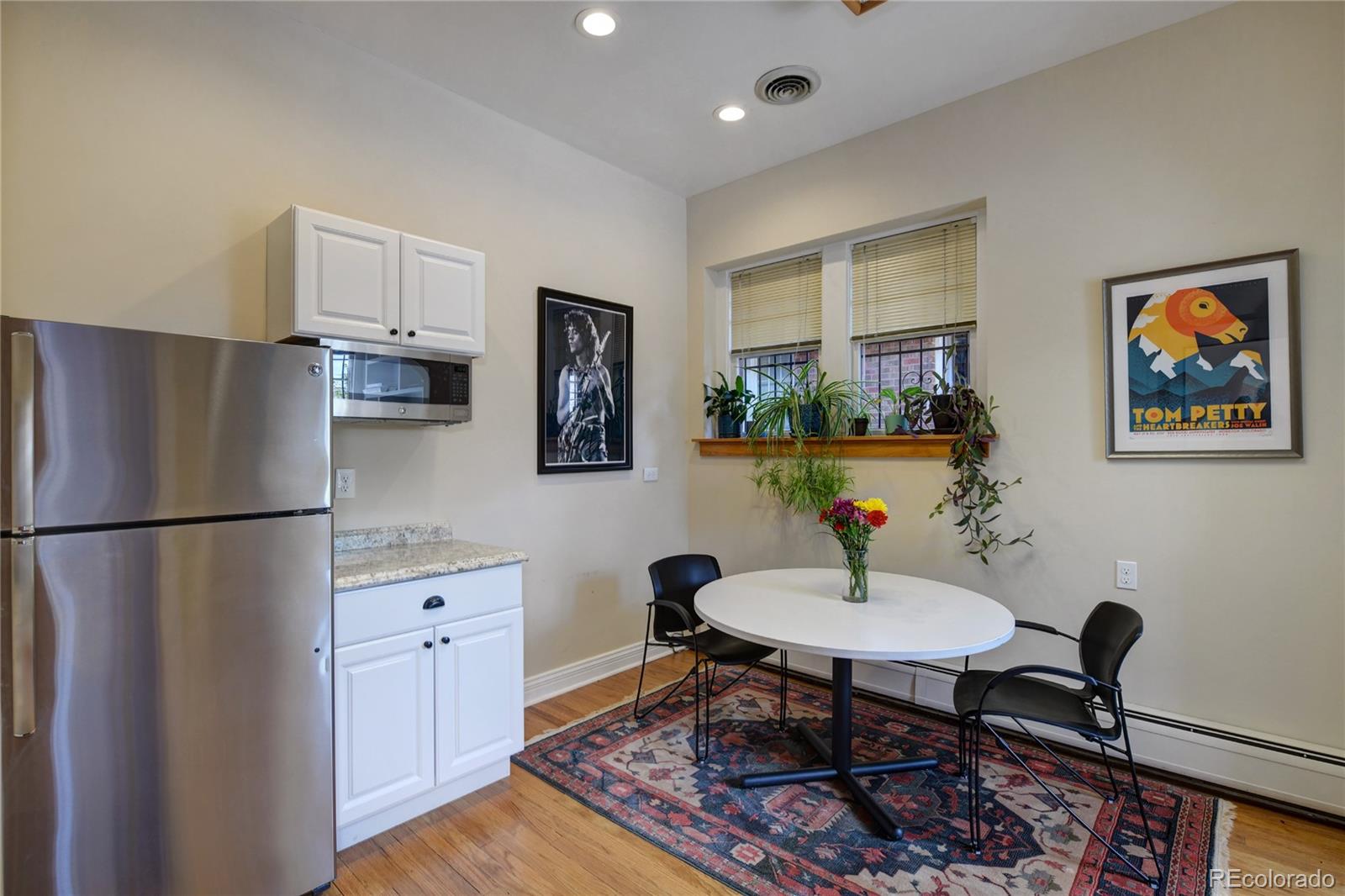 2043 York Street Denver CO 80205