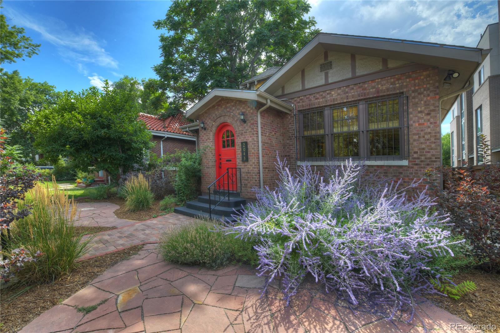 2043 York Street Denver CO 80205