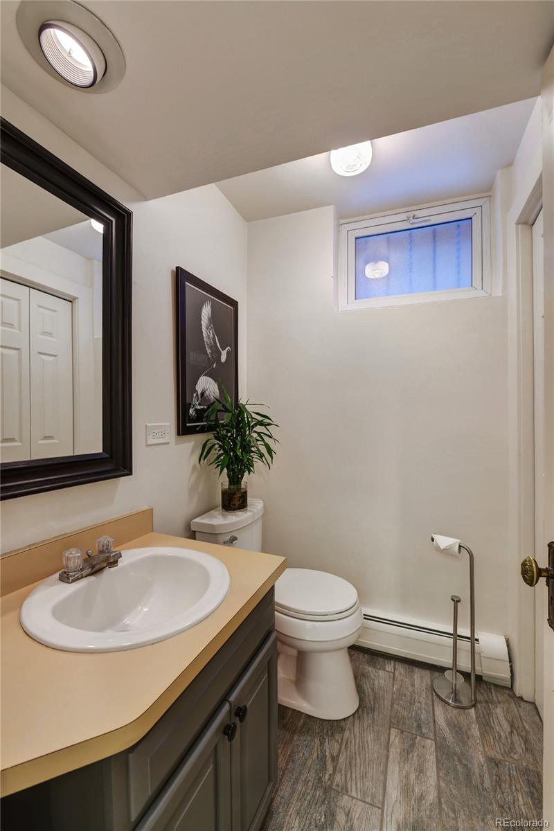 2043 York Street Denver CO 80205