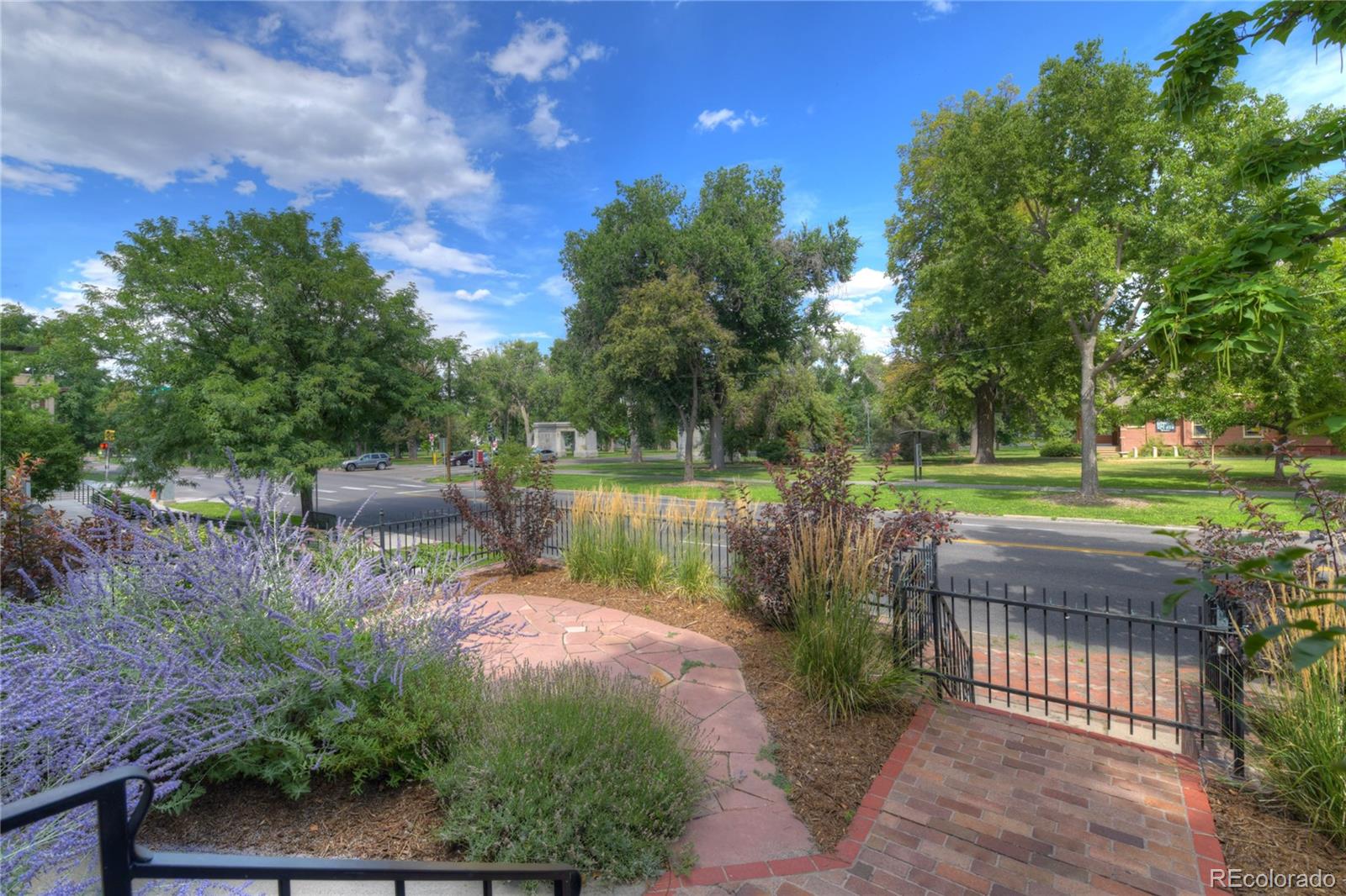 2043 York Street Denver CO 80205