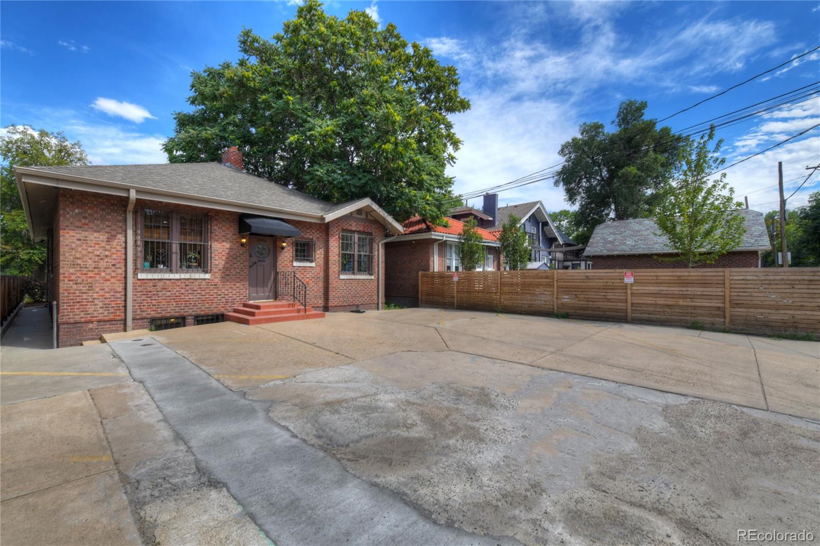 2043 York Street Denver CO 80205