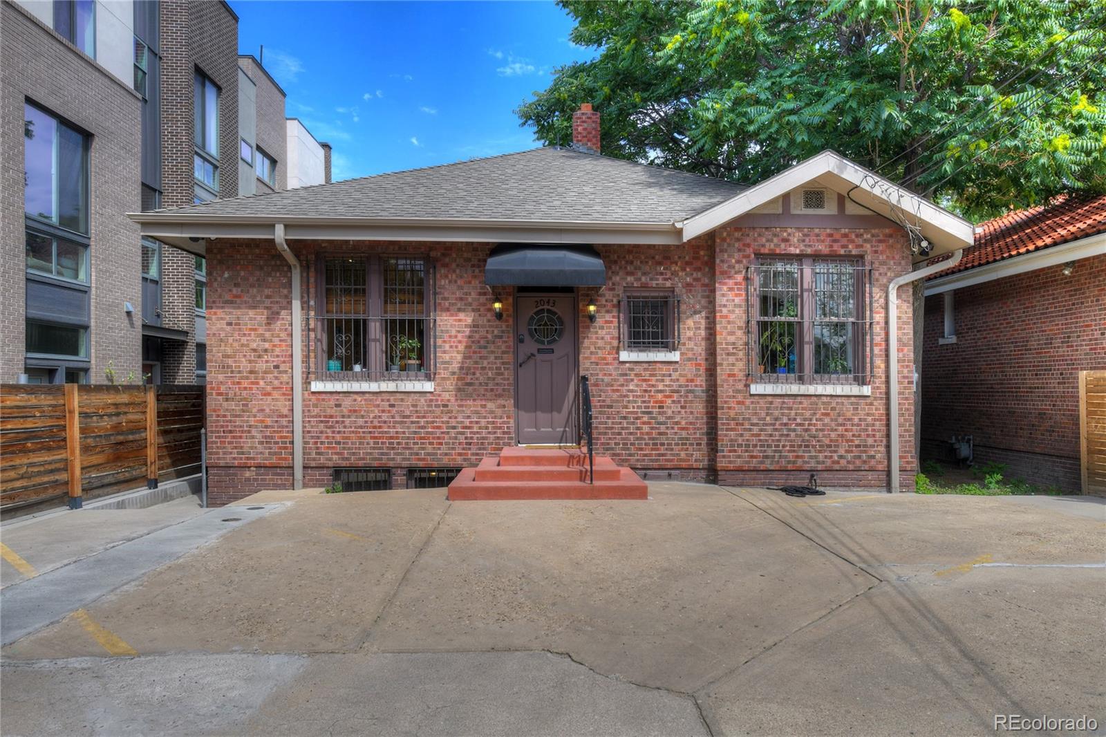 2043 York Street Denver CO 80205