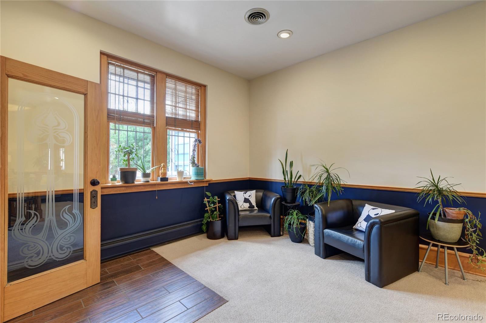 2043 York Street Denver CO 80205