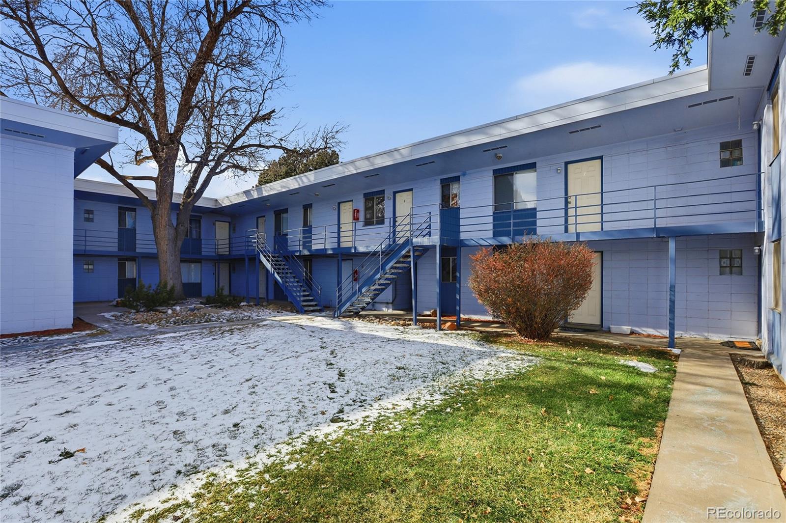 1045 Balsam Street Lakewood CO 80214