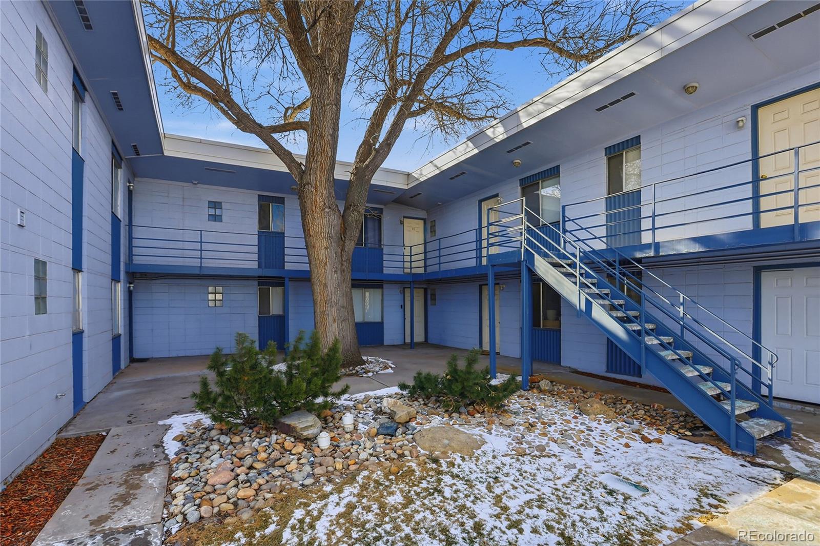 1045 Balsam Street Lakewood CO 80214