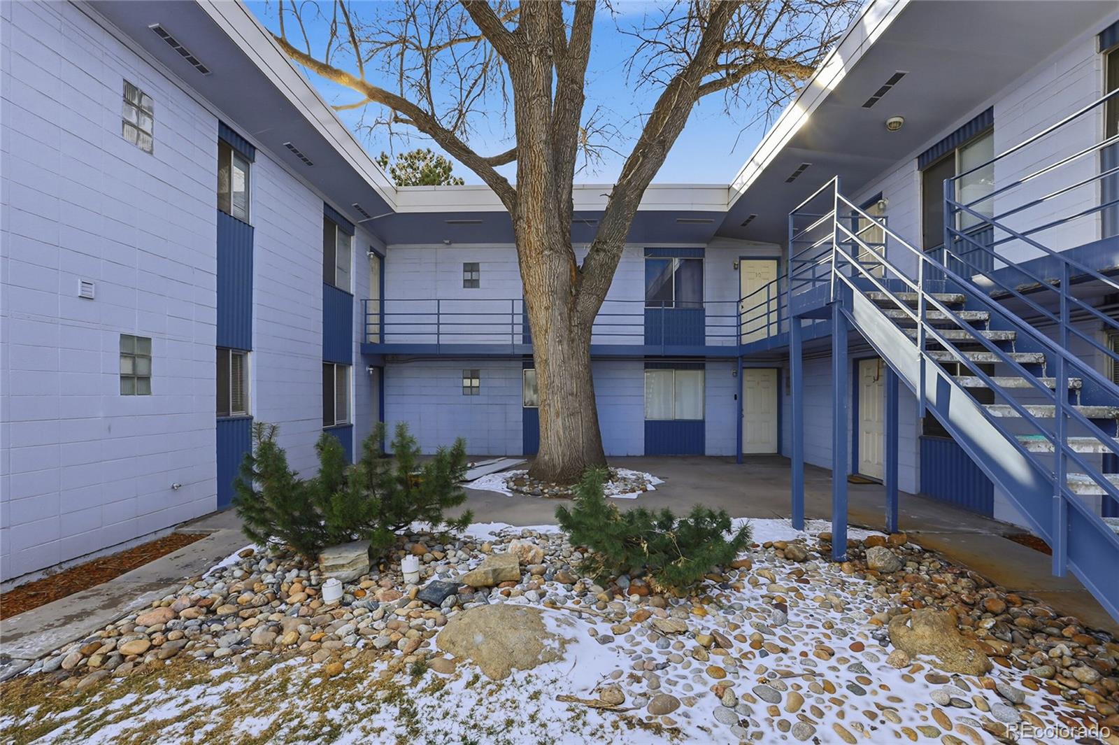 1045 Balsam Street Lakewood CO 80214