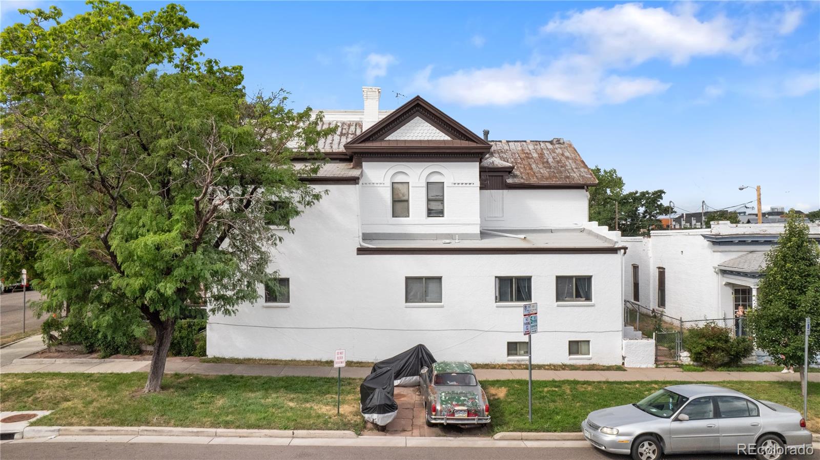 2663 Curtis Street Denver CO 80205