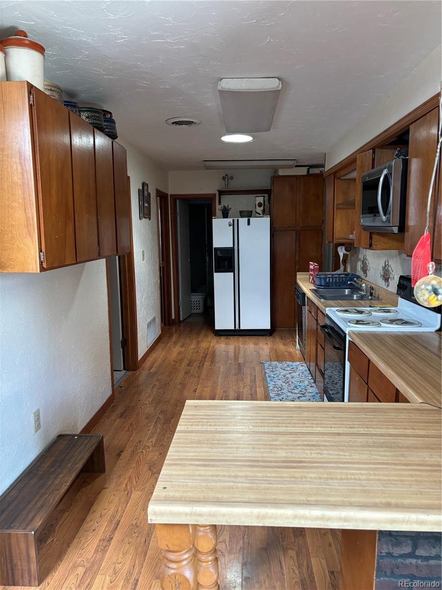 244 E High Street Flagler CO 80815