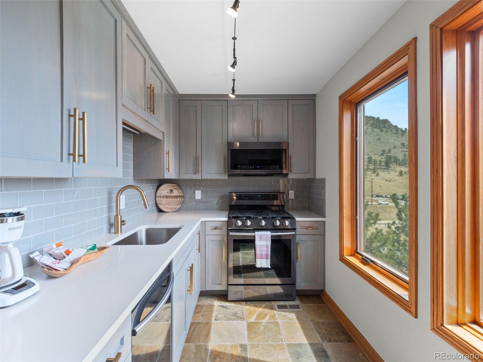 25 Saddleback Drive Evergreen CO 80439
