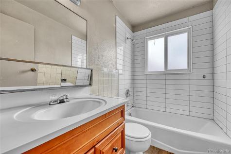 490 E Elm Street Elizabeth CO 80107