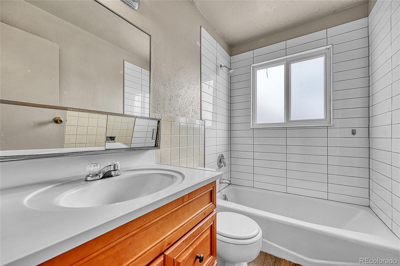 490 E Elm Street Elizabeth CO 80107