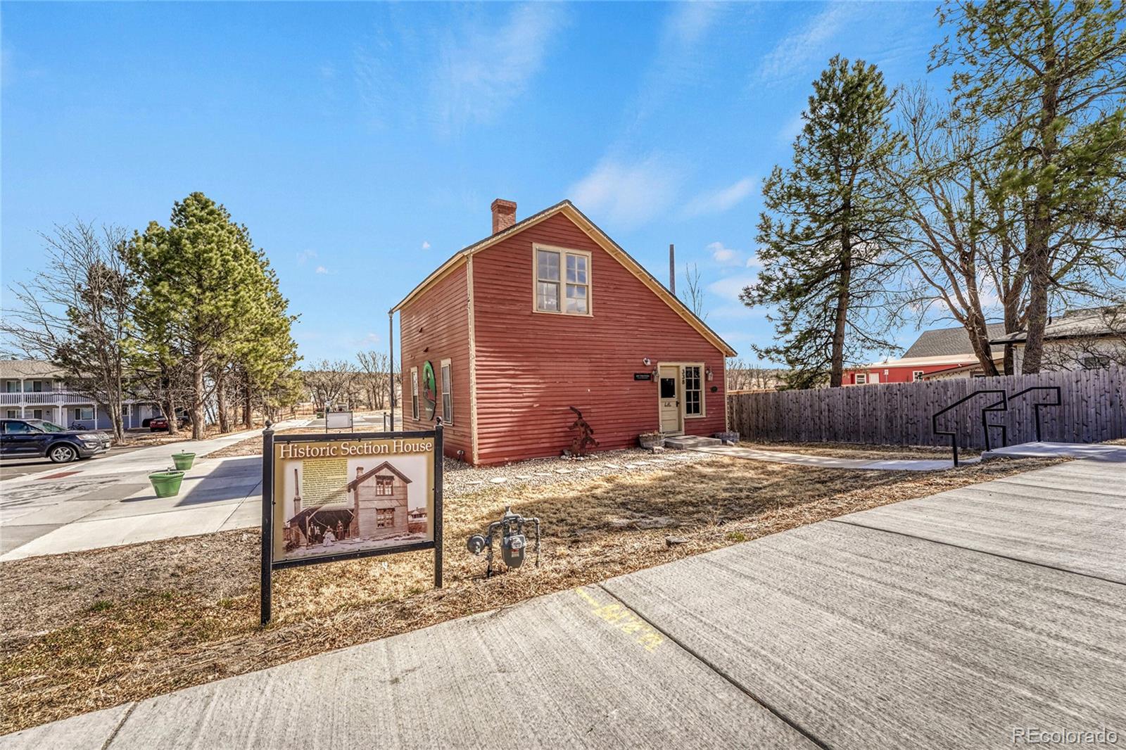 490 E Elm Street Elizabeth CO 80107