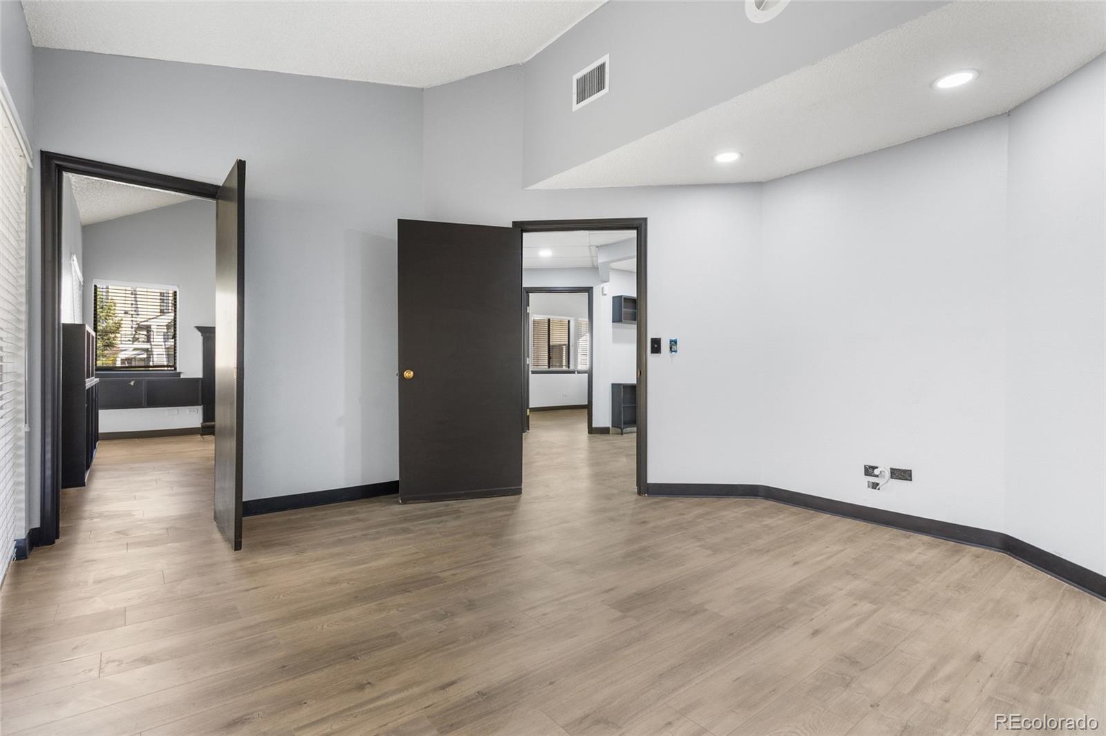 1231 S Parker Road Denver CO 80231