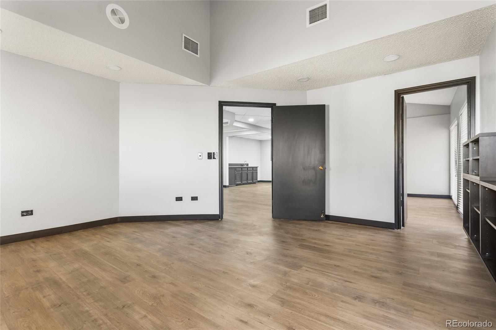 1231 S Parker Road Denver CO 80231