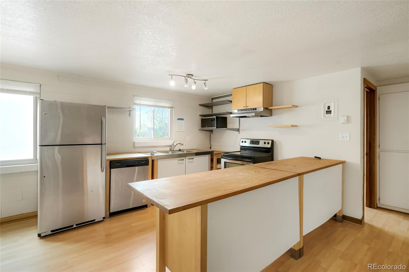 2860 W 32nd Avenue Denver CO 80211