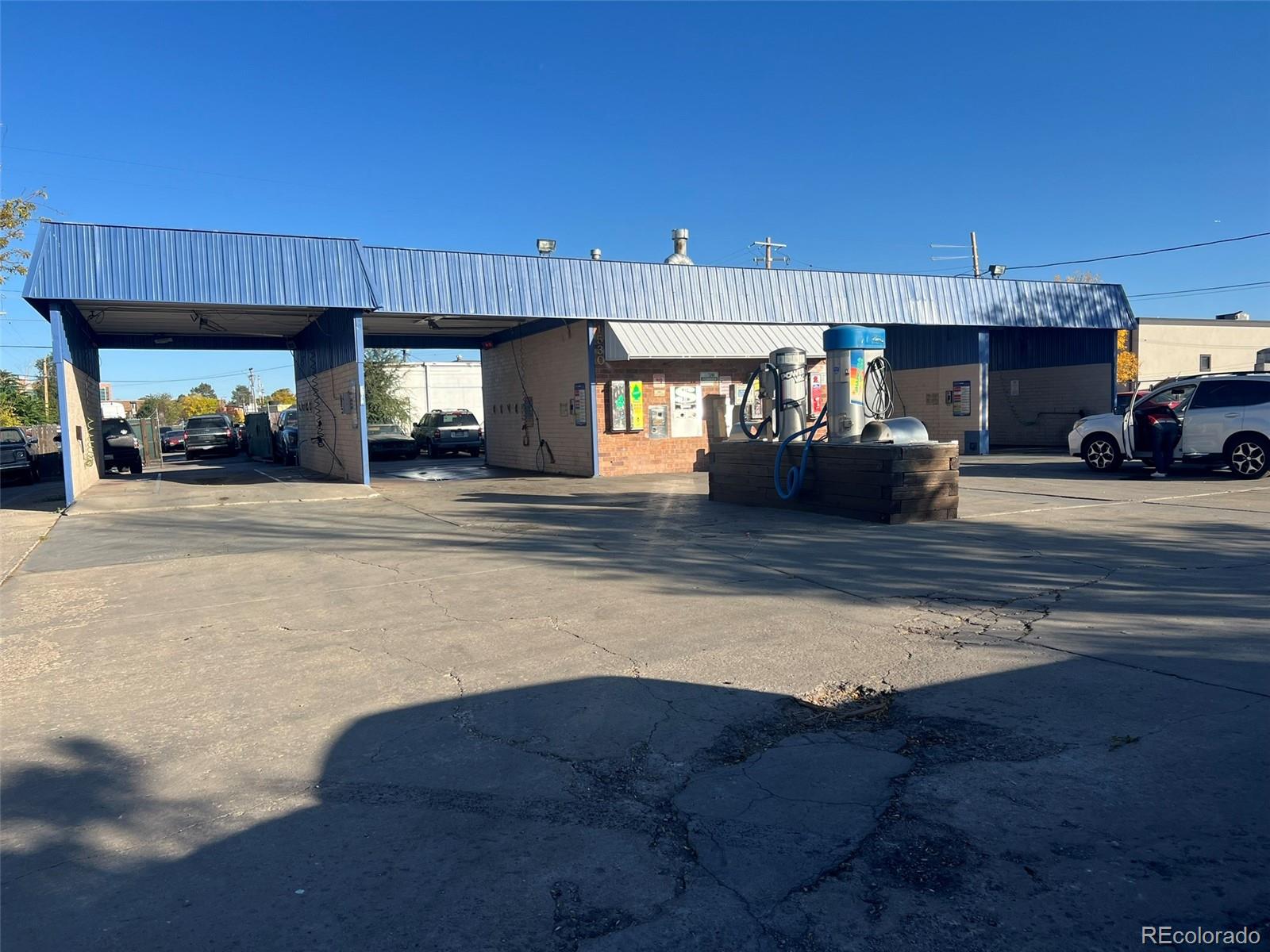 1530 Kingston Street Aurora CO 80010