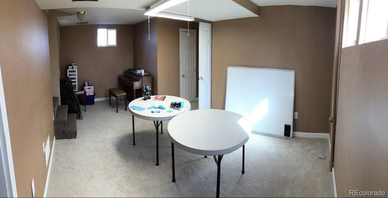 1181 Laredo Street Aurora CO 80011