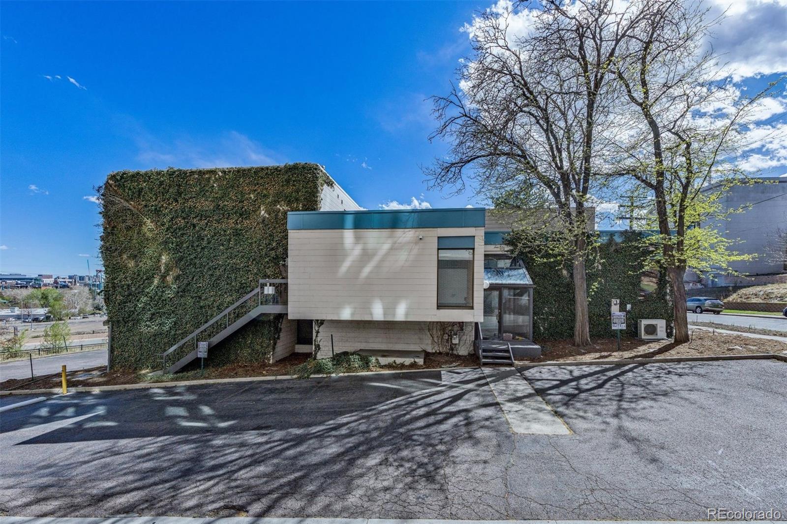 2420 Alcott Street Denver CO 80211