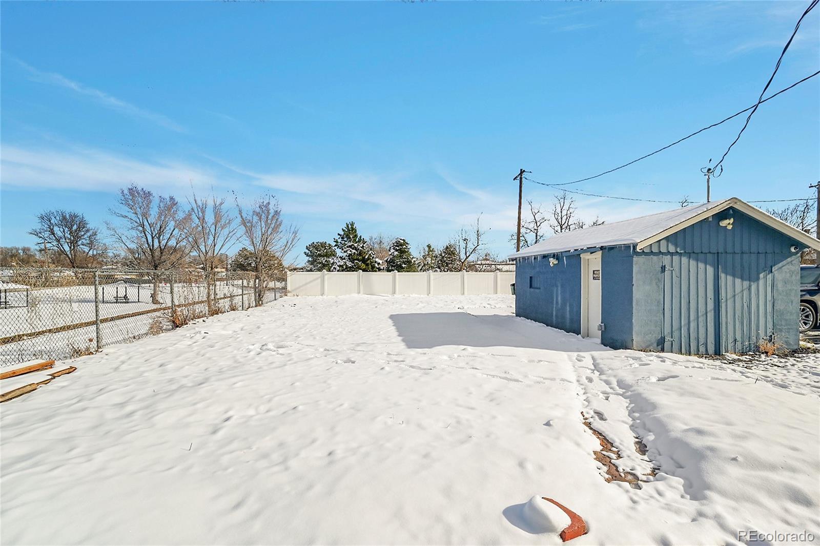 7296 Magnolia Street Commerce City CO 80022