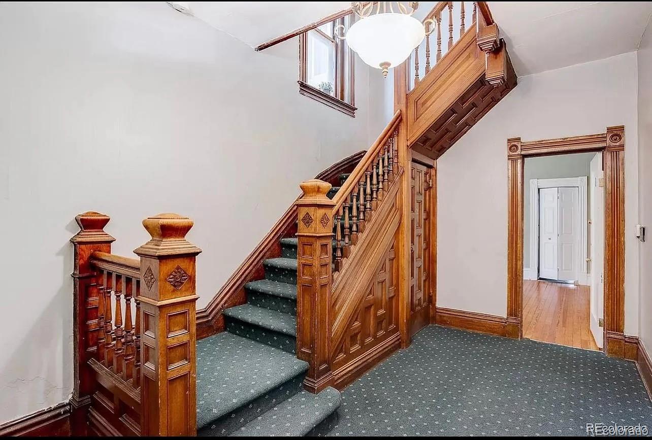 1570 Saint Paul Street Denver CO 80206