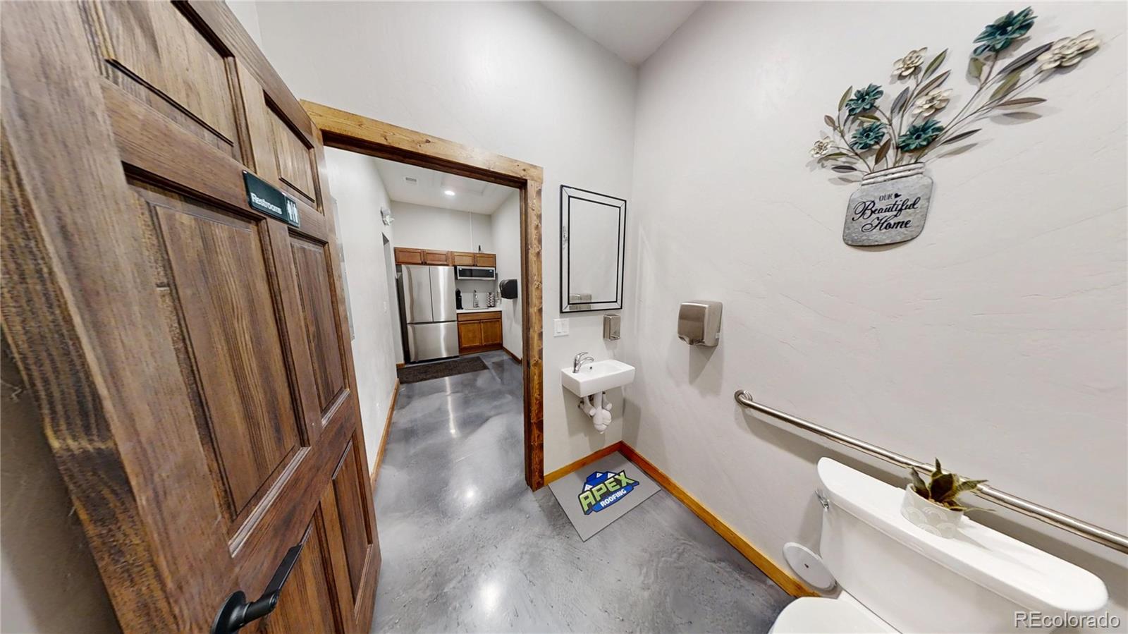 61 Main Avenue Akron CO 80720
