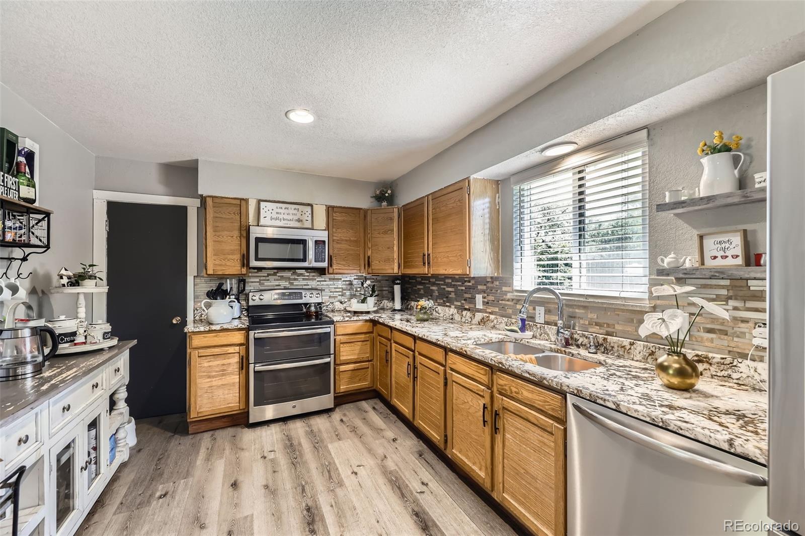 8690 Verbena Street Commerce City CO 80022