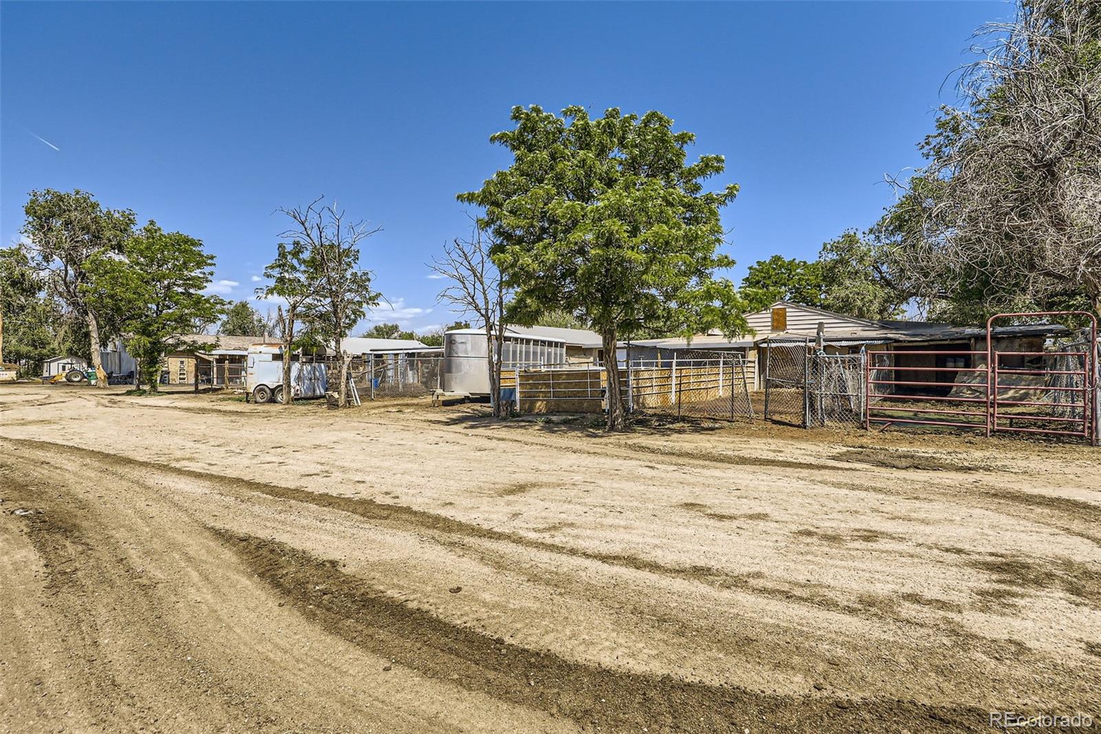 8690 Verbena Street Commerce City CO 80022