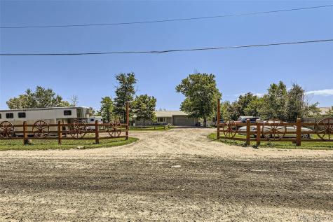 8690 Verbena Street Commerce City CO 80022