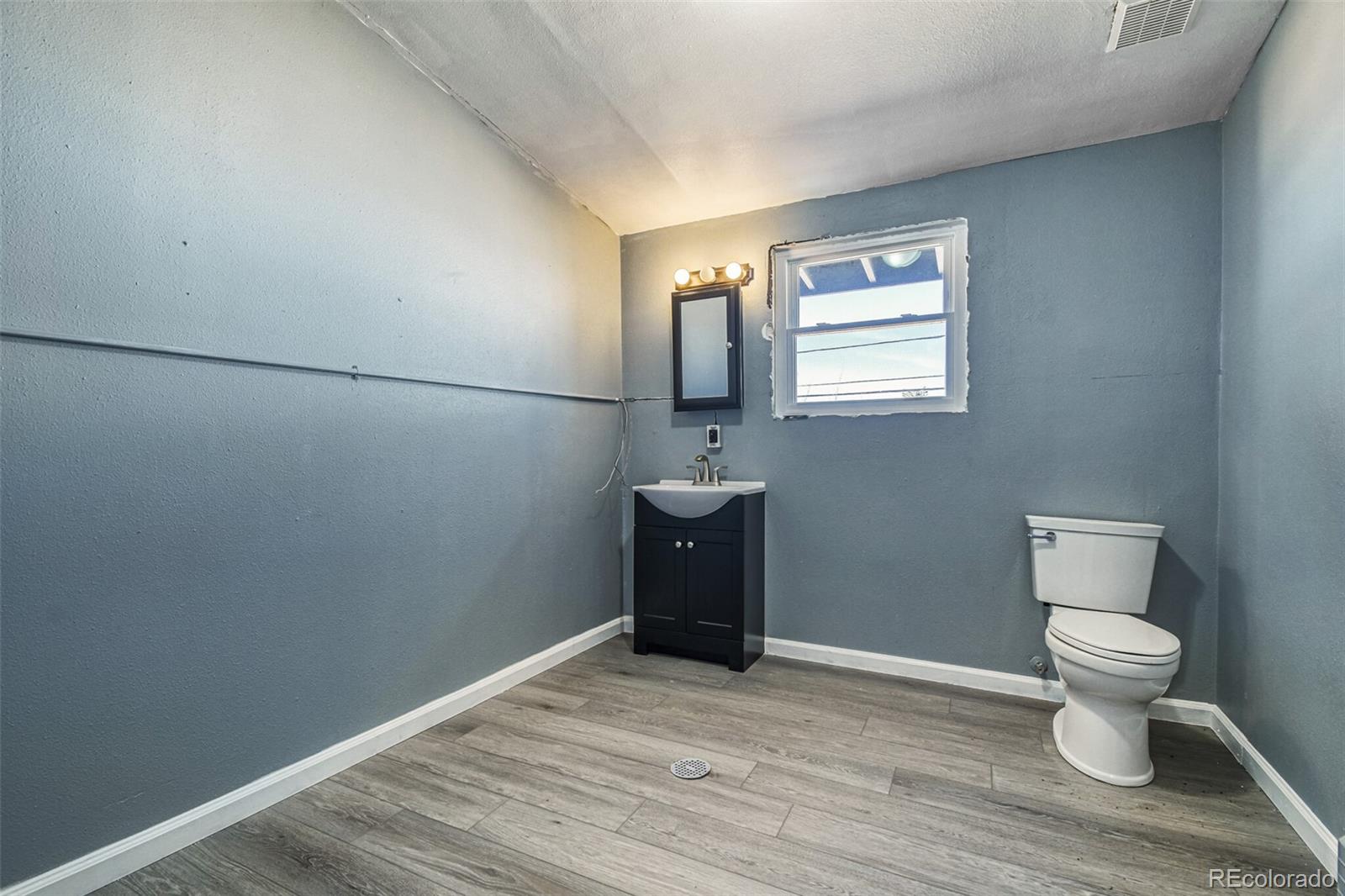 8221 Bradburn Drive Westminster CO 80031