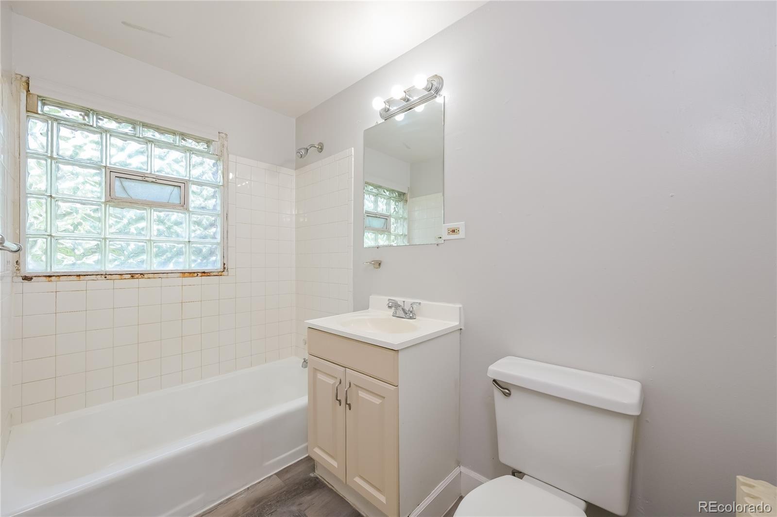 1853 W Mosier Place Denver CO 80223